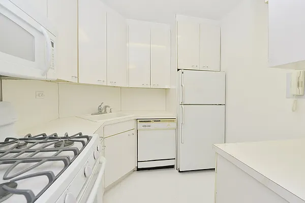 Sold by Noble Realty | media 1