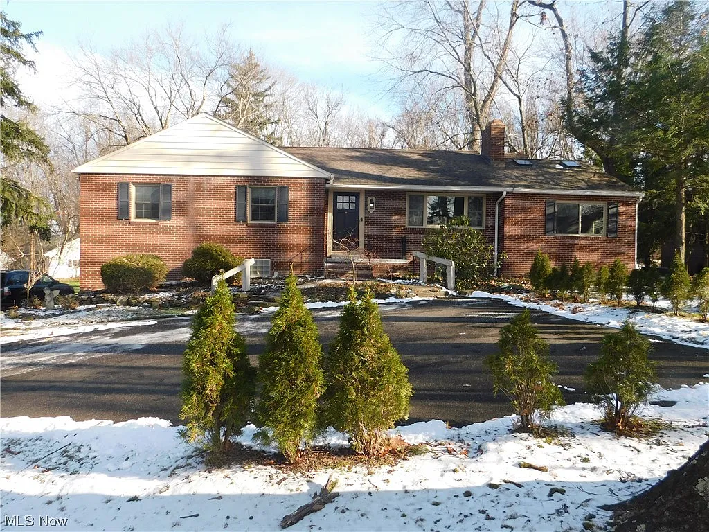 2841 Lakeland Pkwy photo 1