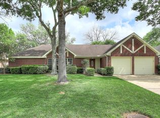 414 Holly Fern Dr, League City, TX 77573