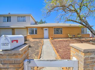 1837 Valencia Dr NE, Albuquerque, NM 87110