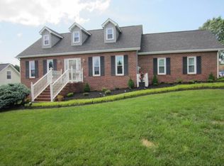 237 Apple Ridge Dr, Bluff City, TN 37618