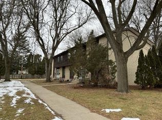 1902 Cameron Dr, Madison, WI 53711