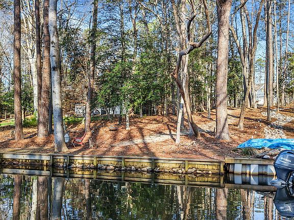 4th image of 1175 Sagamore Dr #2079