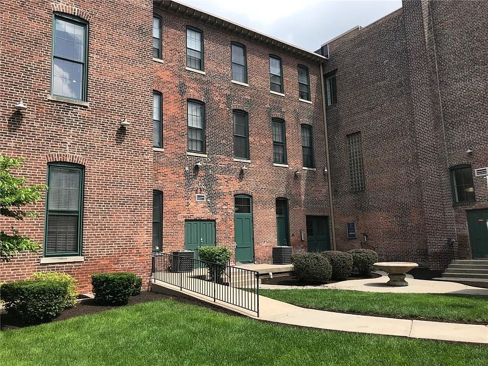 1st image of 970 Fort Wayne Ave APT A