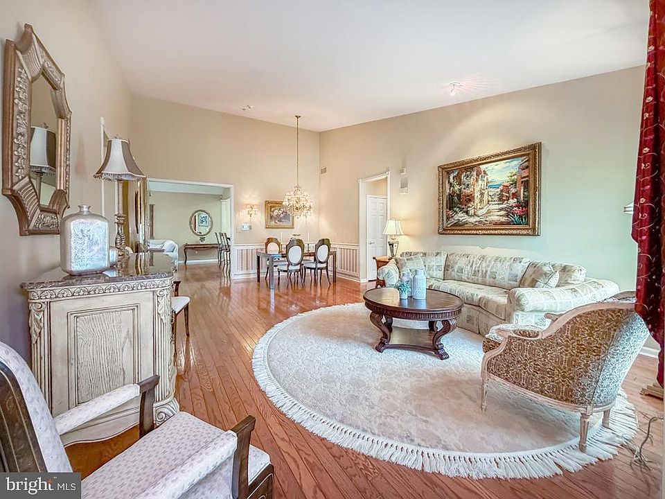233 Shady Brook Dr, Langhorne, PA 19047 | MLS #PABU2124956 | Zillow
