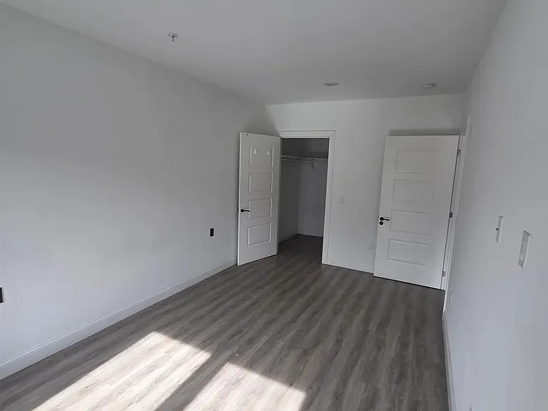 211 Baldwin Ave #219 — Photo 10