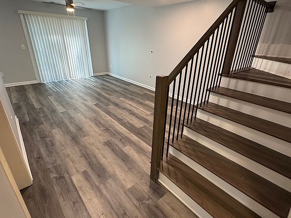 2nd image of 288 Kimberly Way #288