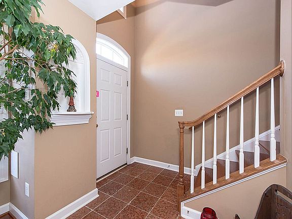 5th image of 13054 Sourwood Way