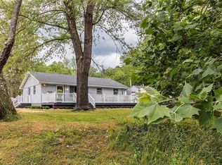 110 Goldenrod Ln, Ligonier, PA 15658