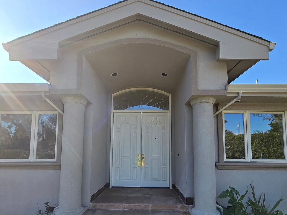 1st image of 1485 Lakeview Dr