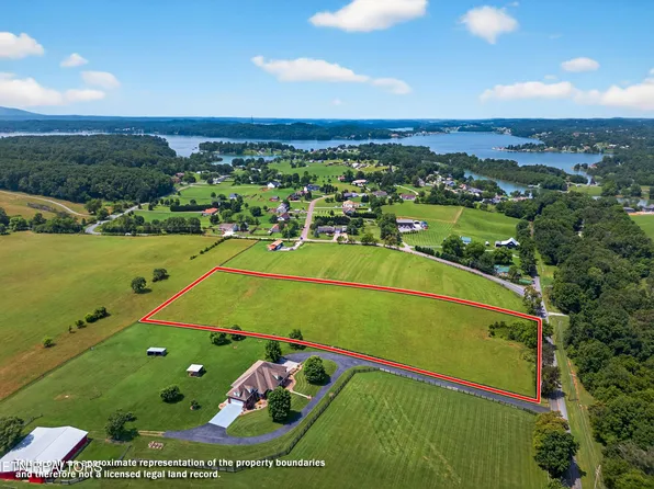 Burchfield Rd, Dandridge, TN 37725