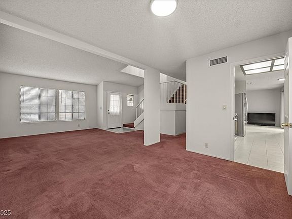 5th image of 2344 Valleywood Rd