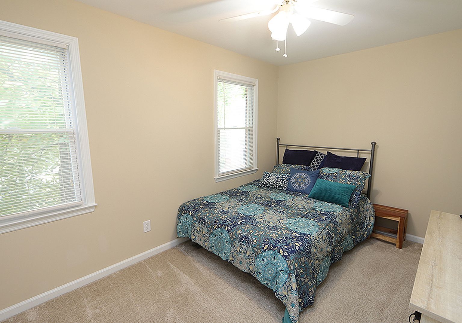 1 Forest Gln #27, Chapel Hill, NC 27517 | Zillow