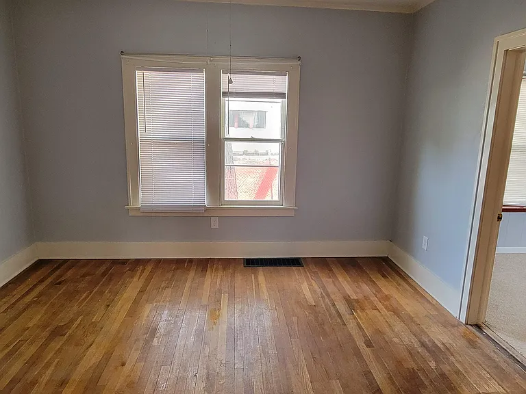 1166 Hall St SE #1 — Photo 10