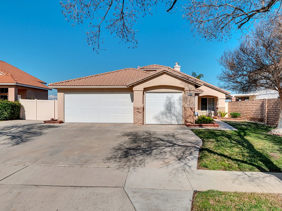 1st image of 1223 Taft Cir
