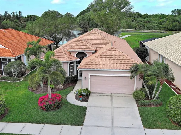 754 Back 9 Dr, Venice, FL 34285