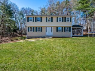 22 Hemlock Ln, Acton, MA 01720