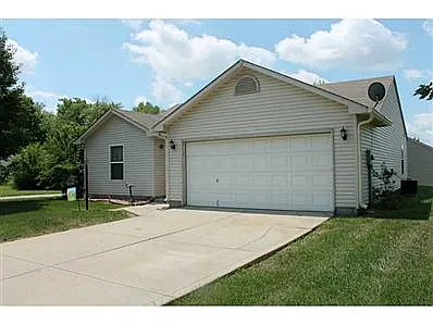 5555 Adina St photo 1