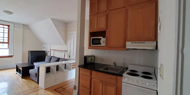 Rented by Corcoran | media 12