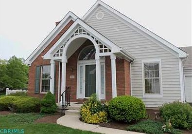 1st image of 3840 Lakedale Dr