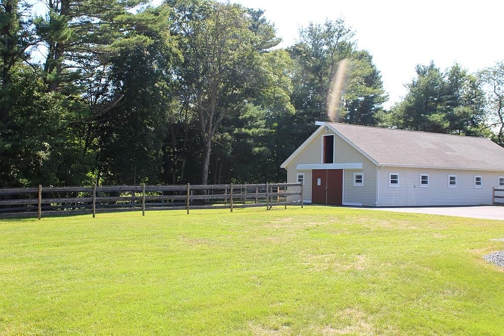 126 Cherry St, Middleboro, MA 02346 Zillow