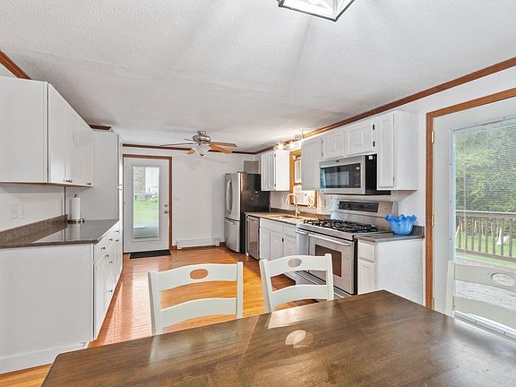 5th image of 171 Birchcroft Rd