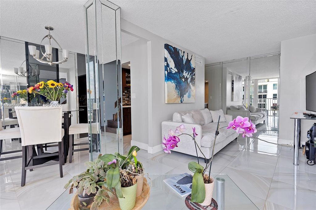 111 Briny Ave #Penthouse 11, photo 5