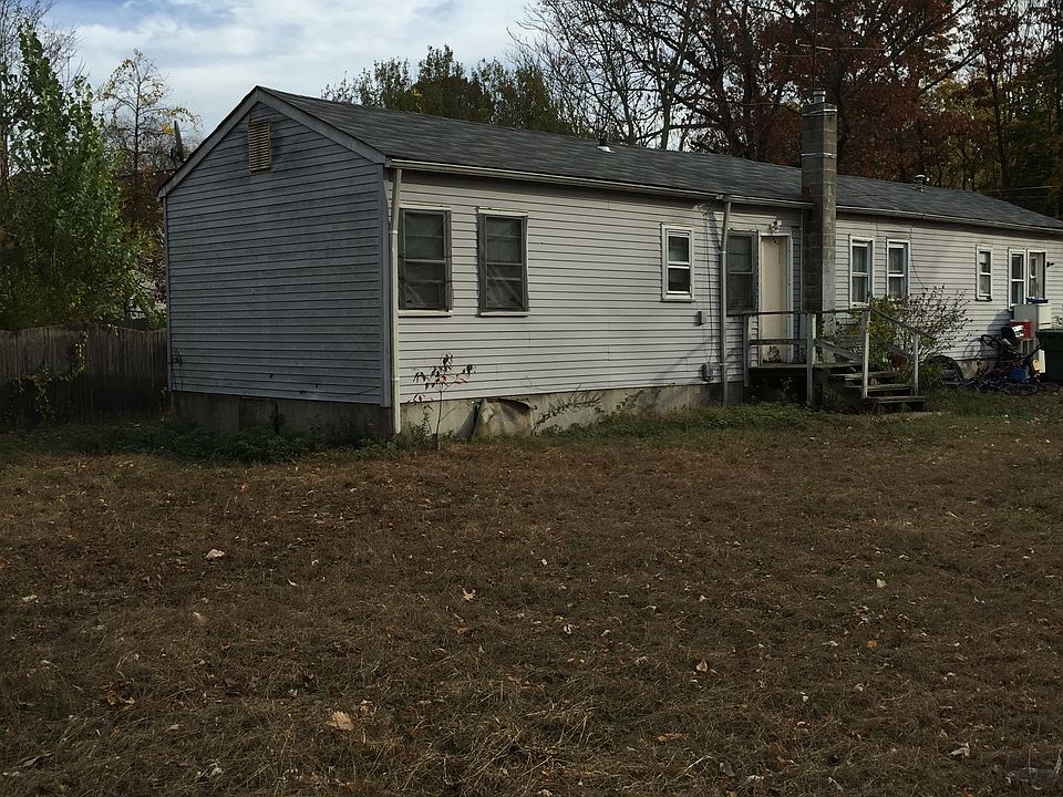 1st image of 269 John St