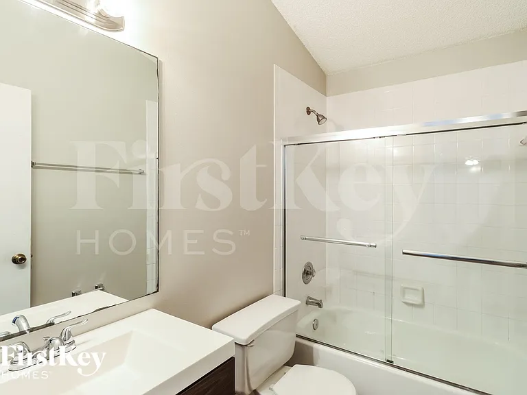 1237 Cheb Pl NW — Photo 14