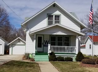 108 Locust St, Prophetstown, IL 61277