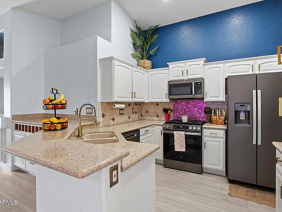 2nd image of 7633 W FOOTHILL Drive