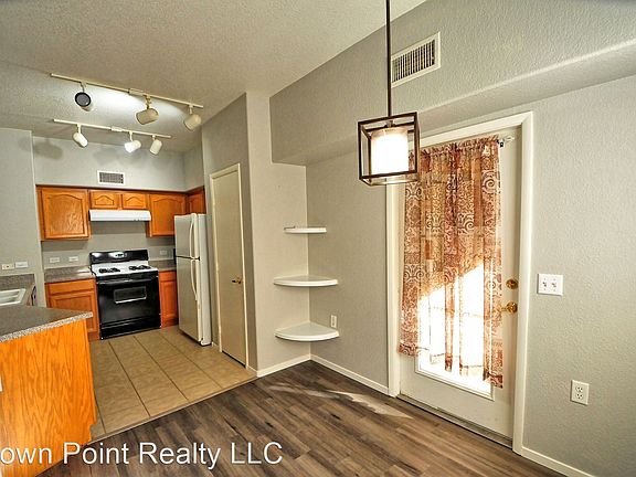 3rd image of 10245 S Maryland Pkwy Unit 25-1199