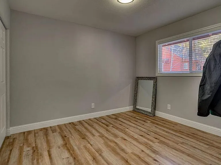 3689 Larch Ave #1 — Photo 9