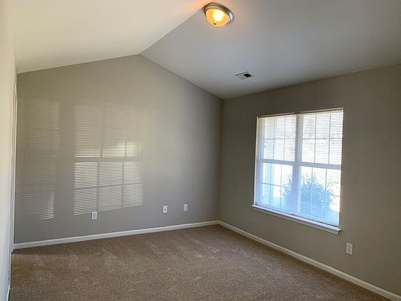 3rd image of 5409 Morning Breeze Ln