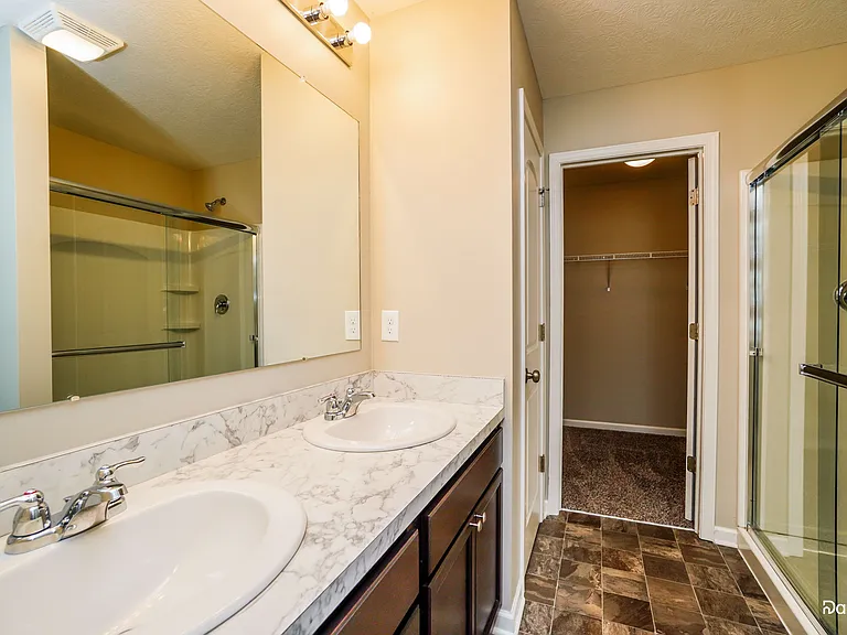 540 Weaver Ridge Dr — Photo 10