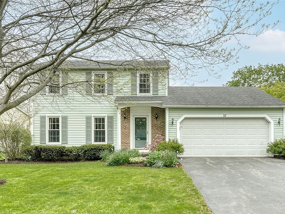 1st image of 37 Pennicott Cir