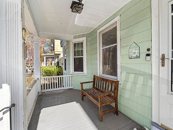 2nd image of 115 Beech St