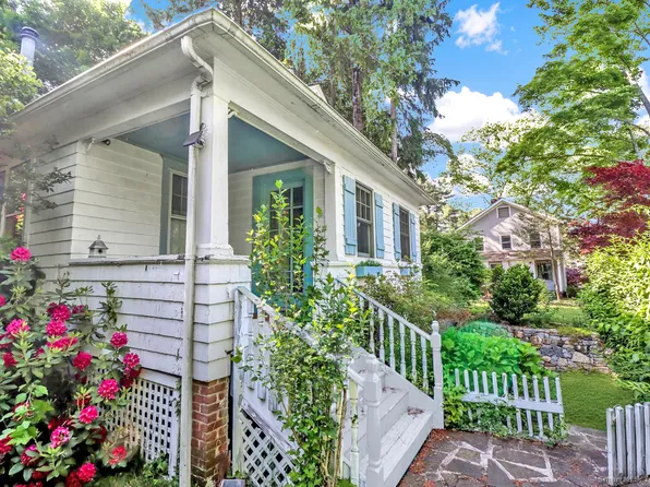 103 Millport Avenue, New Canaan, CT 06840