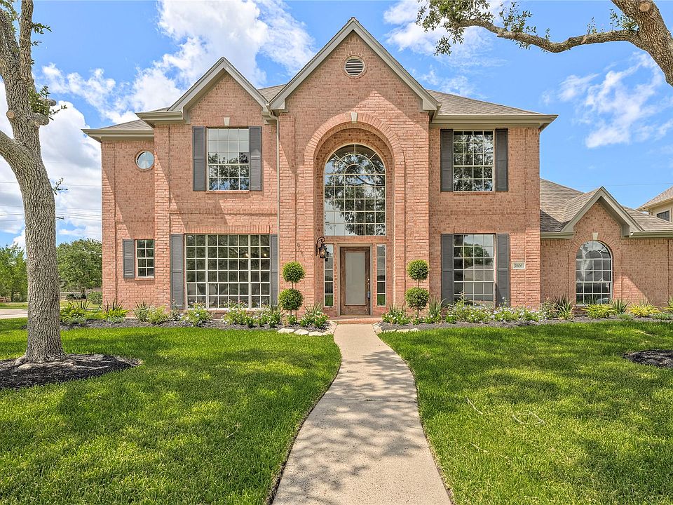 1st image of 1806 Cloud Croft Dr