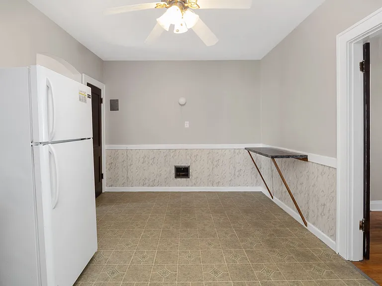 5034 Mardel Ave #1F — Photo 10