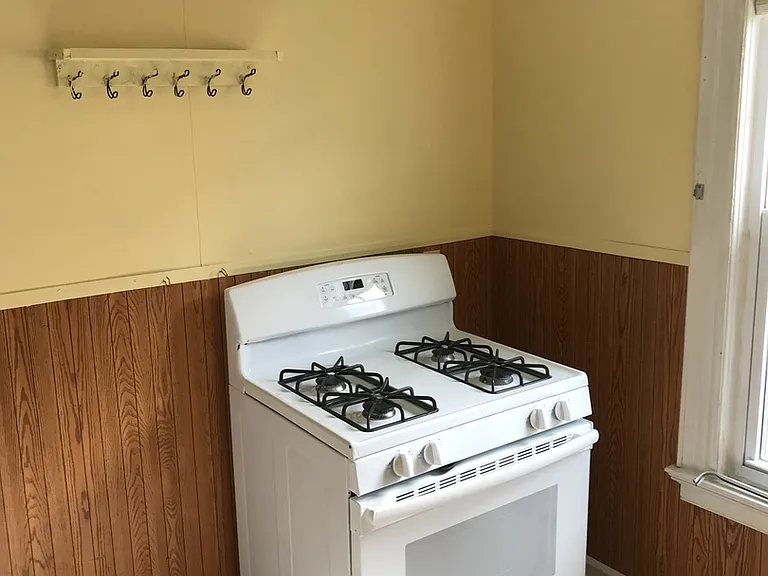 10 Livingston St — Photo 6