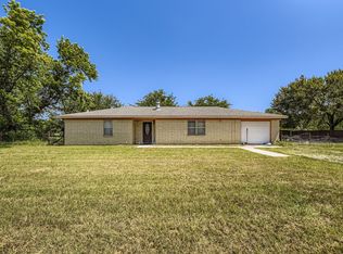 1315 Hutchins Ln, Springtown, TX 76082