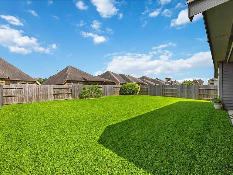 2909 Oakmist Ridge Ln — Photo 24