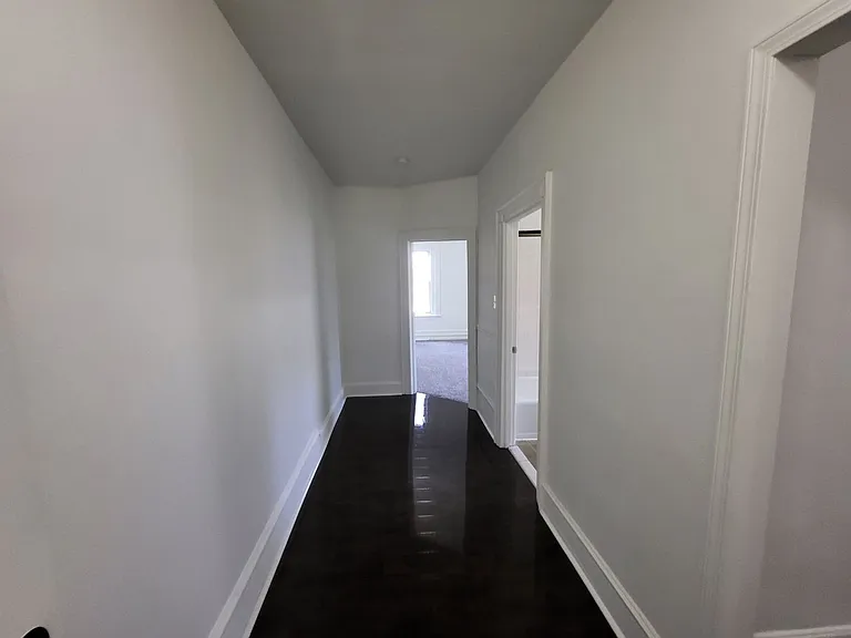 917 Swede St — Photo 3
