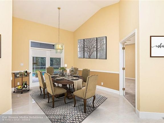 4th image of 6746 NW 43rd Pl