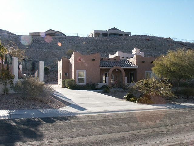 Santa Fe Style Home