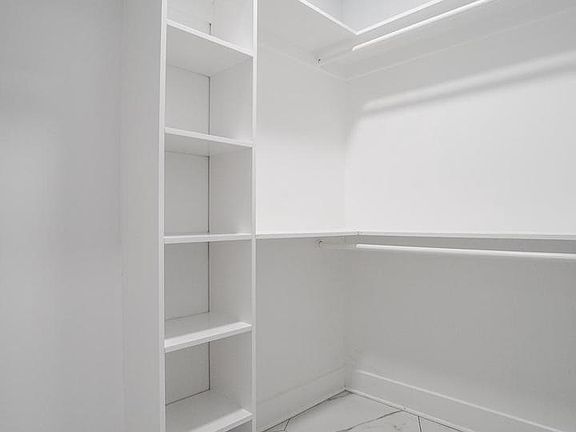 5th image of 4303 Fairmount Ave #2