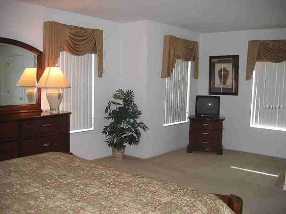 2nd image of 2729 Callaway Ln