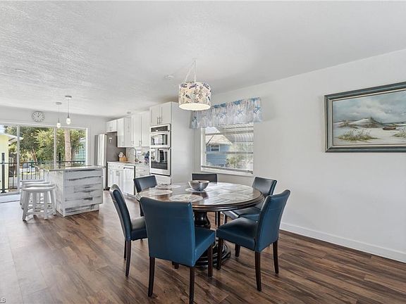 5th image of 108 Voorhis ST