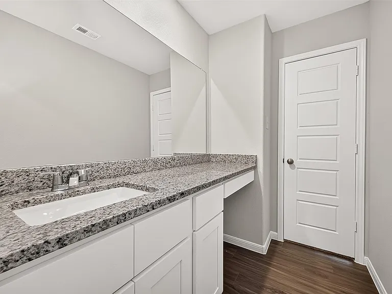 15610 Coneflower Hills Dr — Photo 35